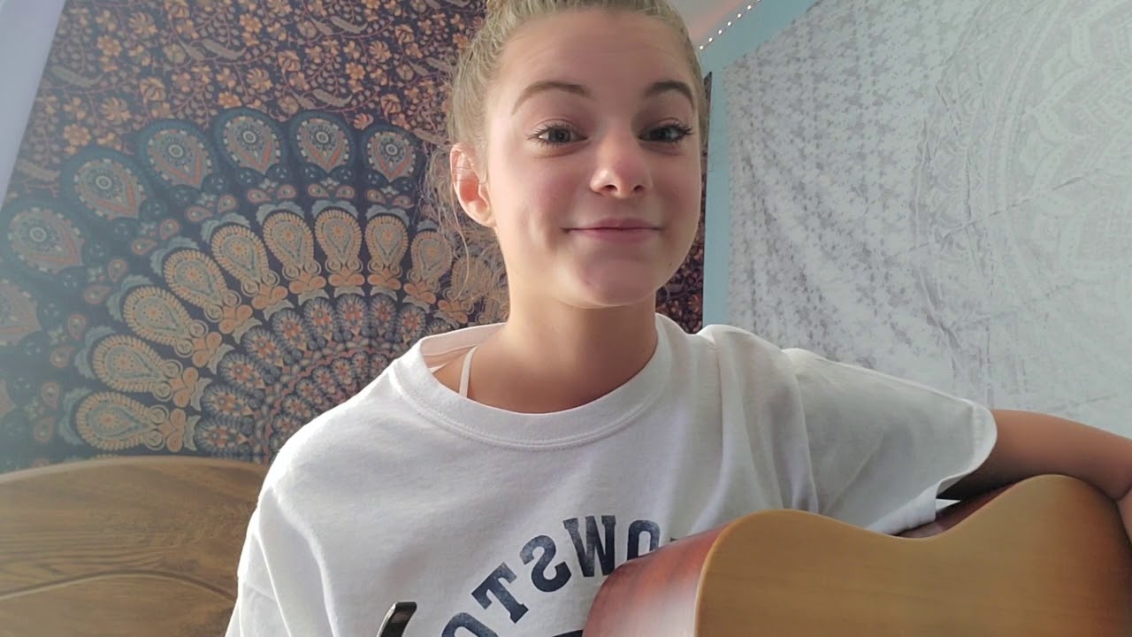 Singer-Songwriter Showcase