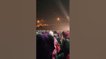 Howrah - Barddhaman local via chord arrives #bally #indianrailways #train