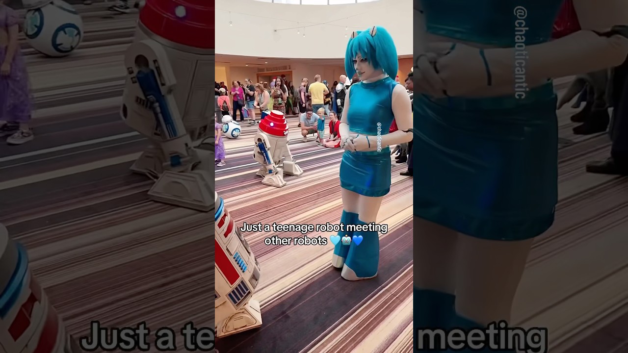 Robot meeting other robots 🤖💙 #mylifeasateenagerobot #cosplay #makeup #cartoon #nickelodeon #robot