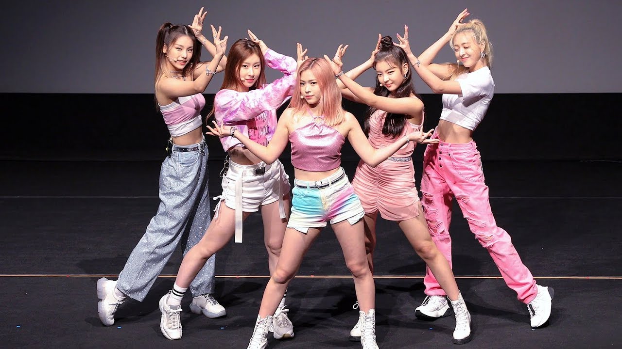 191018 있지(ITZY) Full ver. ( ICY + DALLA DALLA ) [BIAF 2019] 4K 직캠 by 비몽