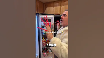 DAD PRETENDS TO BE HIS DAUGHTER AND OMG 