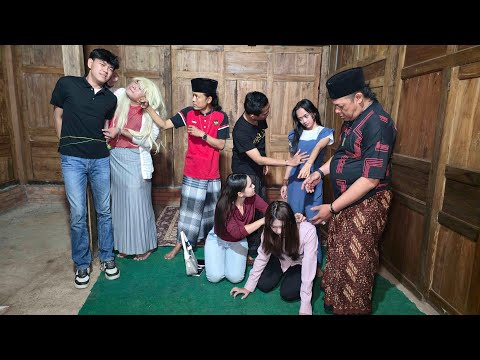 🔴 LIVE‼️DEMI MEREBUTKAN JABATAN SEORANG GADIS SALING ADU SERANG