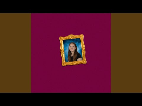 在 YouTube 上观看 Uncanny 在 YouTube 上观看 Uncanny