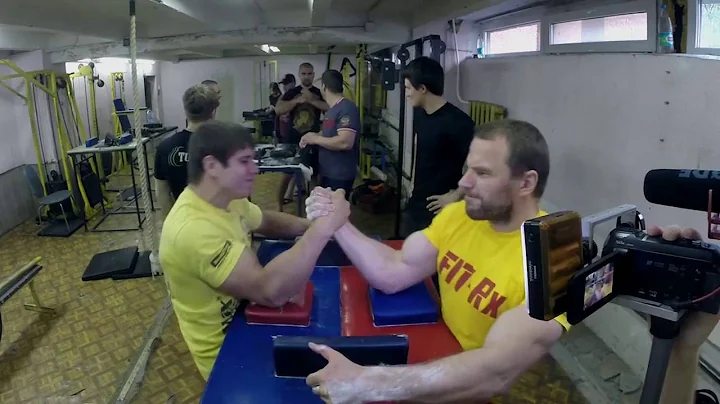 Vasily Kuznetsov vs. Vitaly Kalmykov. Sparring.