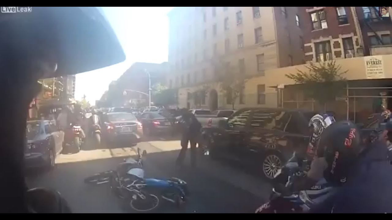 NEW! Beating of Range Rover driver that Ran Over Bikers in NYC - YouTube
