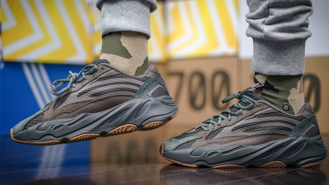 adidas Yeezy 700 Geode Unboxing + Review - YouTube