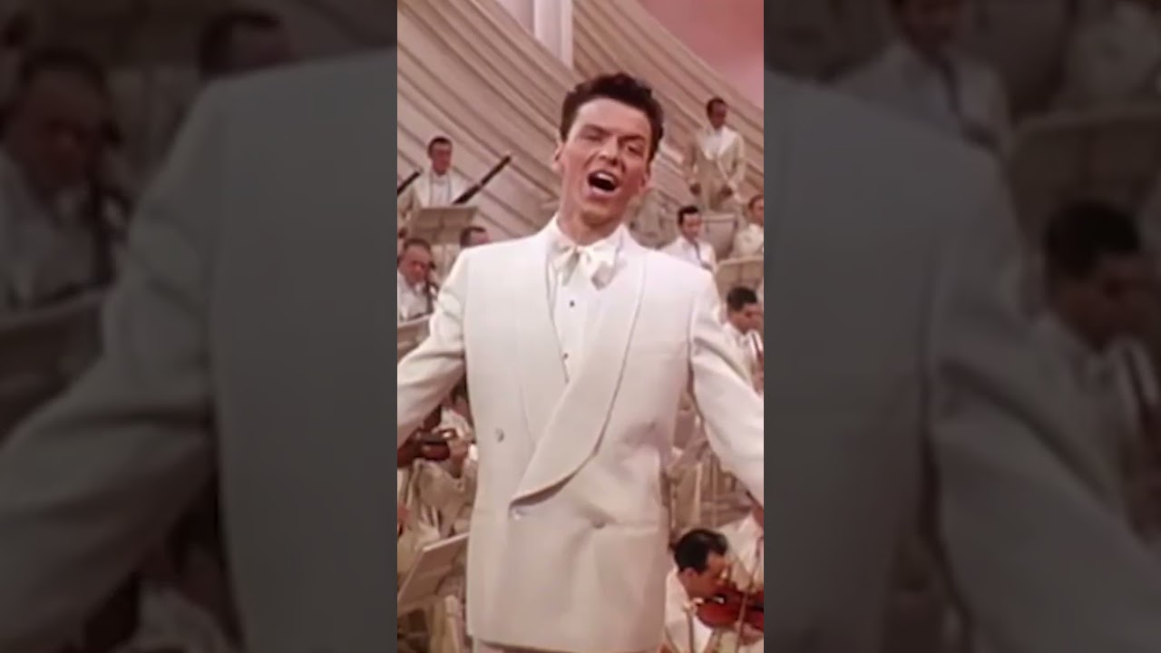 Frank Sinatra singing “Ol’ Man River” in the 1946 musical ‘Till The Clouds Roll By’ ☁️🎻 auf YouTube ansehen Frank Sinatra singing “Ol’ Man River” in the 1946 musical ‘Till The Clouds Roll By’ ☁️🎻 auf YouTube ansehen