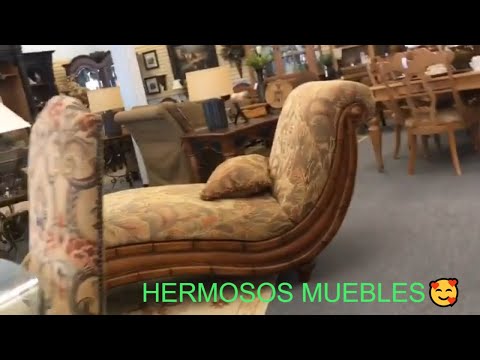 Vídeo: Durante Más De 10 Años, Una Tienda De Muebles En Texas Ha Tenido Un Sofá Embrujado - Vista Alternativa