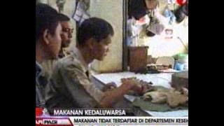 Download lagu TvOne-2707-Petugas Temukan Makanan Kadaluwarsa