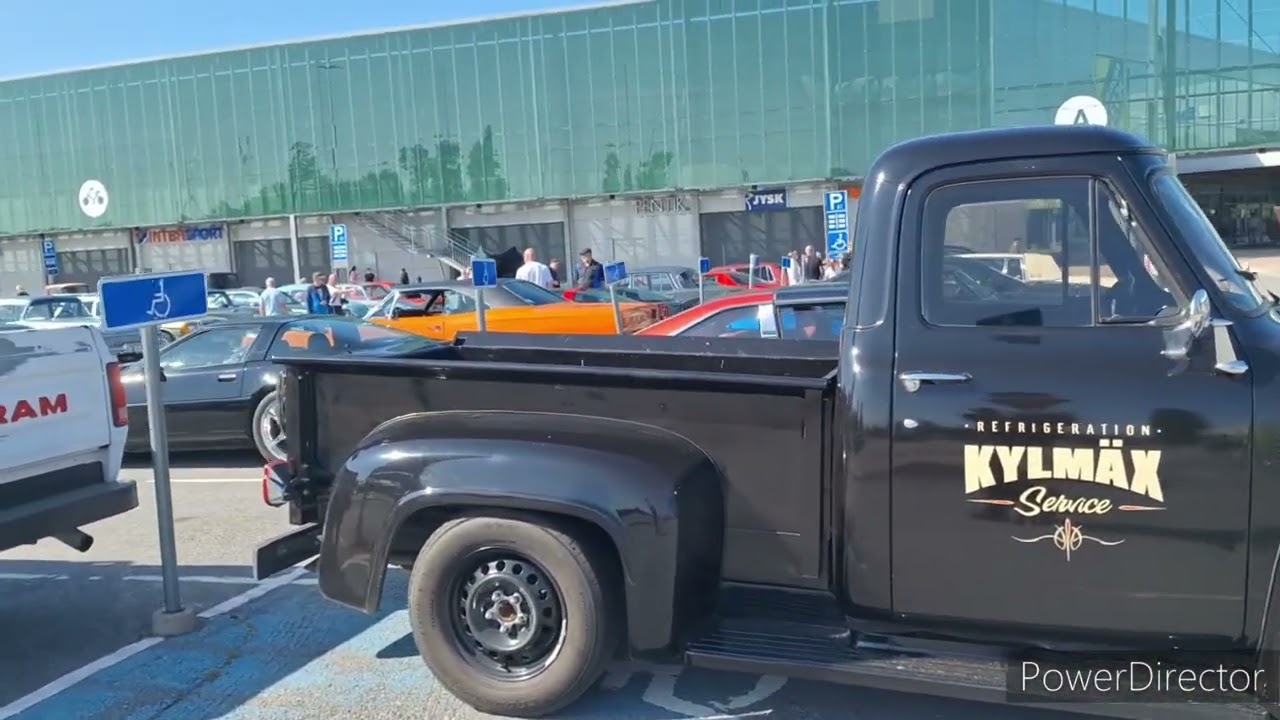 Hot American Cars  14.6.2025