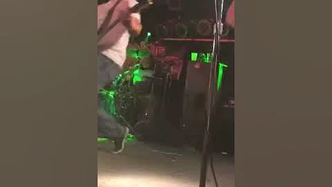 Hit or miss- December(again) Neck Deep cover