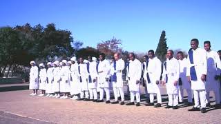 Abadumisi Mass Choir - Ndihluphekile Official Music Video