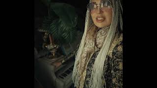 Tales from my car and the new Yoni paintings on OnlyFans celebrating femininity and freedom