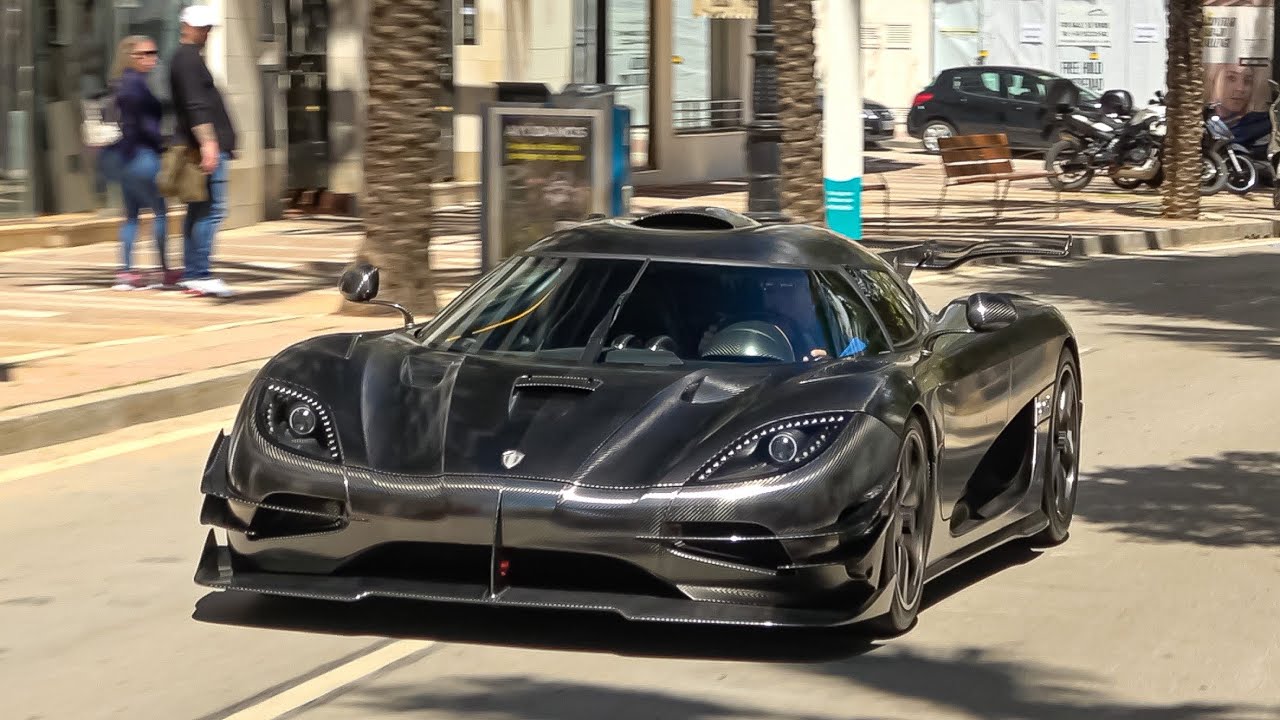 SUPERCARS in PUERTO BANUS 2022 -8- ( Koenigsegg One:1, Regera, Performante, GTR Nismo...)