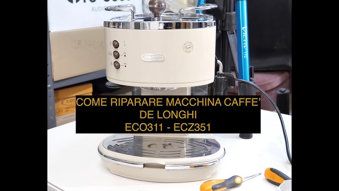 Guida all'uso della macchina da caffè DeLonghi DEDICA EC885