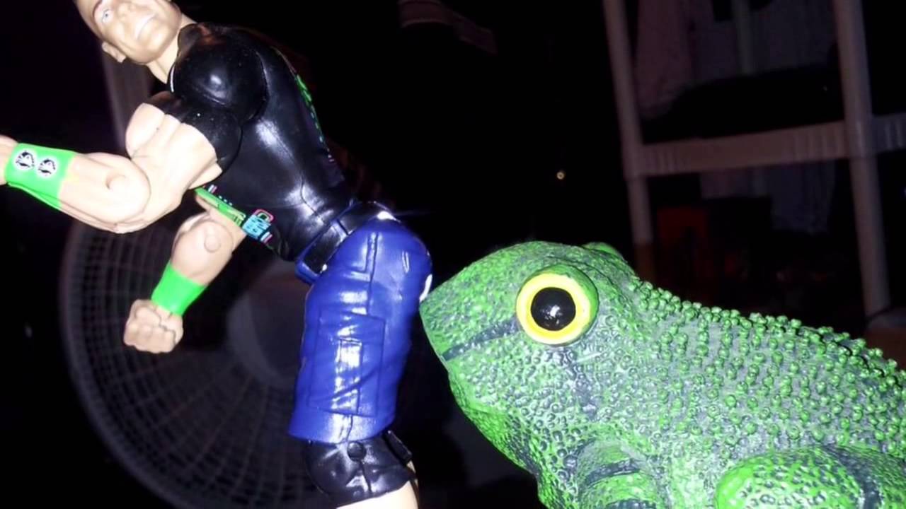 WWE FUNNY FIGURE PICS! Mattel Elite and Jakks Wrestling Figures Toy