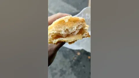 Crunchy apple turnover
