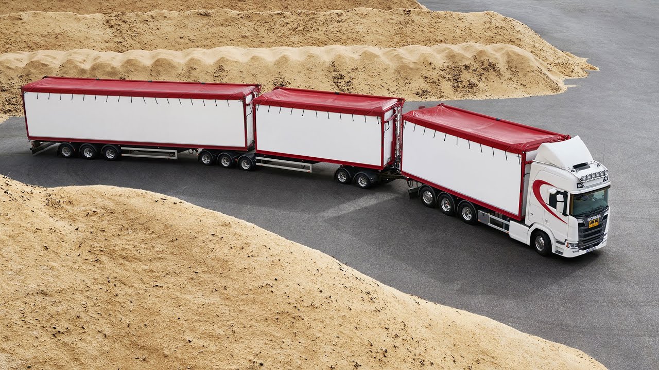 34 meter Scania R 770 V8, wood chip transport YouTube