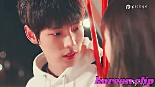 Kore Klipyeni Gelen Yakışıklı Çocuk Sınıf Arkadaşına Aşık Oldu