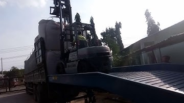 Cầu xe nâng - Cầu dẫn lên container 0917951917