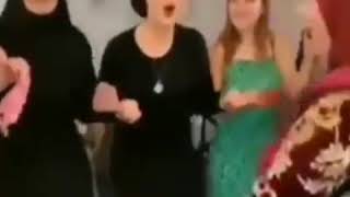 Vur Davulcu Vur Davula