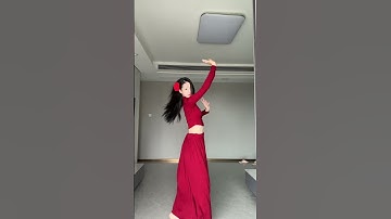Thumbnail of Its just that the flowers are blooming#Xinjiang dance #Folk dance #Oriental dance is the m