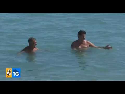 tv kanalları Polemiche camperisti spiaggia Sassonia di Fano
