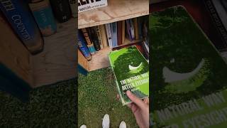 What the Muskoka Crowd is Reading