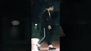 Michael Jackson 1993 Dangerous Tour Moonwalk
