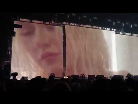 Christina Aguilera - Wonderland - YouTube