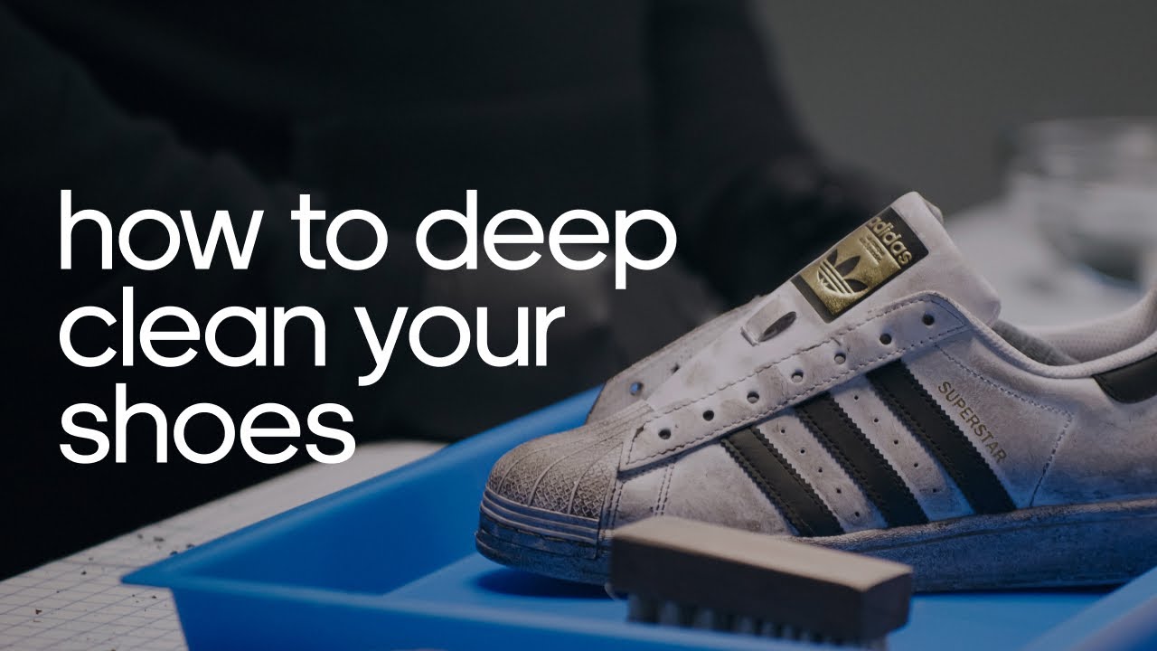 académico Miniatura Sucio How To Clean Your Sneakers | adidas - YouTube
