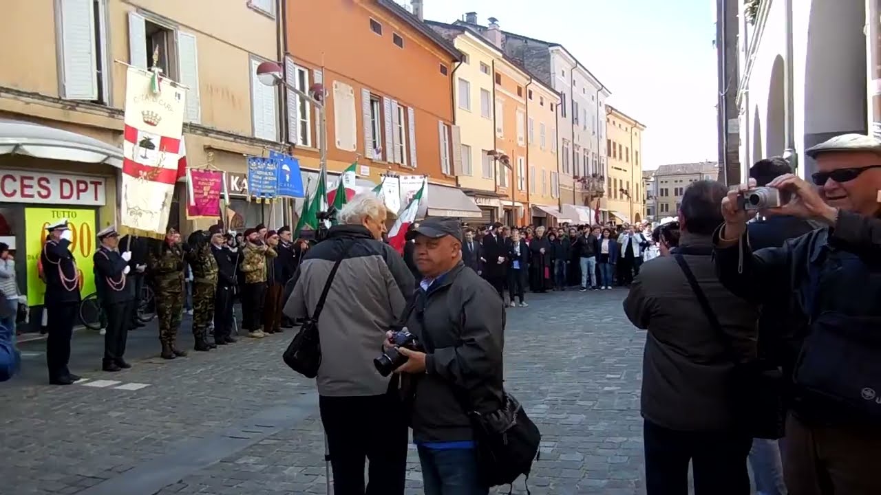 MANIFESTAZIONI DEL 25 APRILE - YouTube