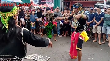 Tari rampak celeng versi jaranan laras wangi songgon banyuwangi