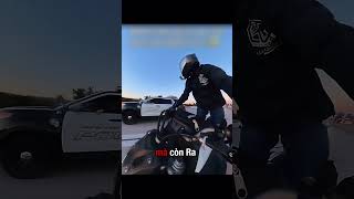 “Hành động khó hiểu của cảnh sát trước màn bốc đầu liều mạng của biker!” #biker #motorcycle