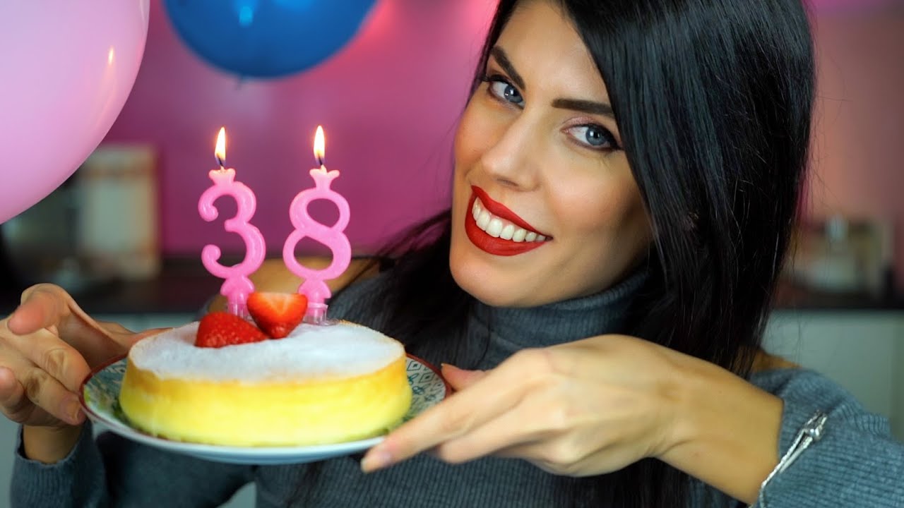 ASMR 🎂 FESTEGGIO il COMPLEANNO con VOI • Cotton Cheesecake (Eating Sounds)