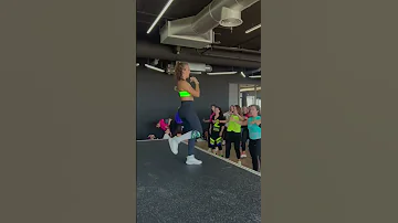 فوق في السما قلبي طاير مش هنا نور الصبح Saadlamjarred Shorts 