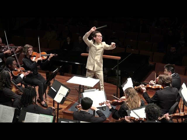 Enluis Montes Olivar conducts Sensemayá | Schwob Philharmonic.