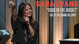 Sara Evans - Suds In The Bucket | Live At The Grand Ole Opry