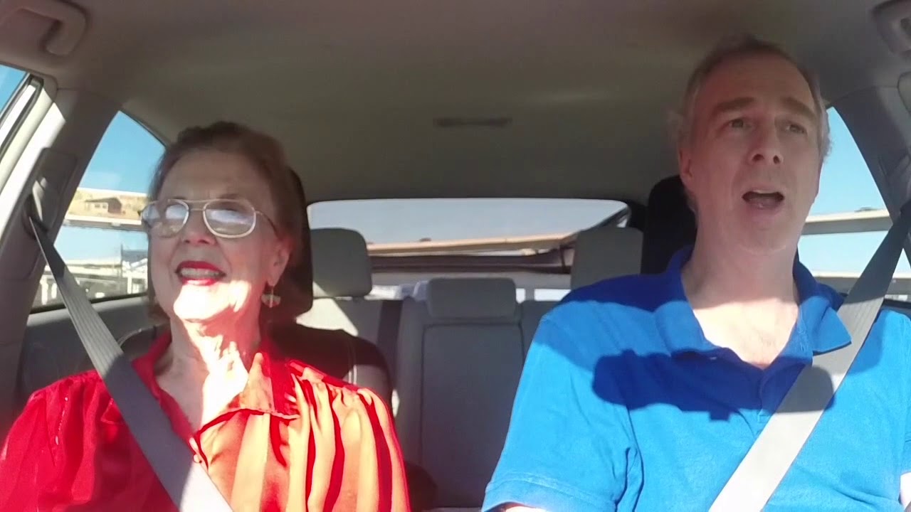 Grandma goes to ARRIVAL (11-15-2016 review) version 2