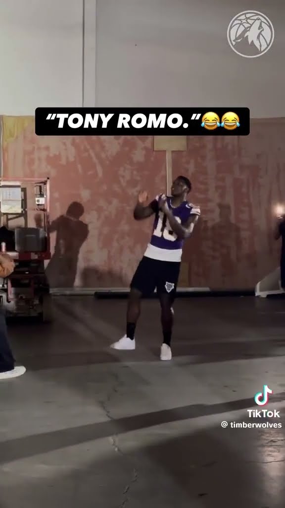 “Tony Romo” #hoodnews #ant #anthonyedwards #football #basketball #lol #funny #sports #omg #how #wow