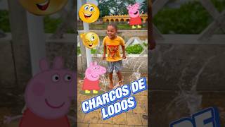 Que divertido es saltar en los charcos de lodo reflexes drama viral