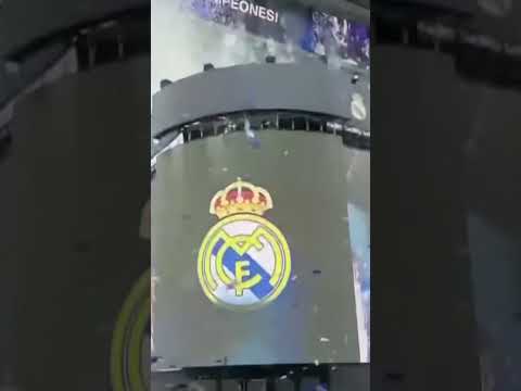 CHAMPIONS | Así ha sido la celebración del Real Madrid en el Santiago Bernabéu #shorts