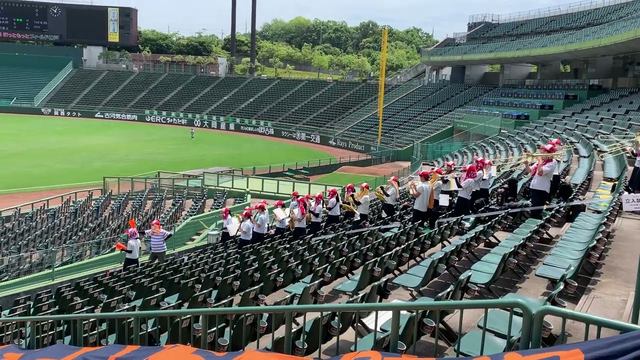 市立尼崎高校「浦商サンバ」（2022年）