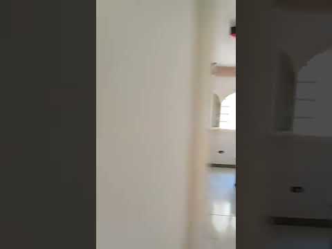 شقه في حي راقي جدا بحري شرقي مميزه جدا خطوات من كل الخدمات دور 4 اسانسير بالعفش 01228576296