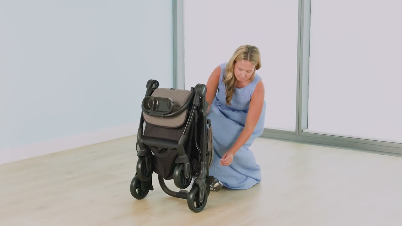 How to fold and unfold the Graco Merge Stroller and Travel System
