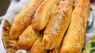 طريقة عمل الصمون او الخبز الفرنسي او عيش الفينو بطريقة سهله بعجينه مثل القطن وناجحهbread