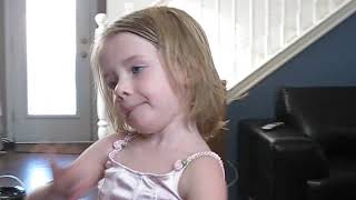 Kai dancing to Tiny Dancer with Noodles