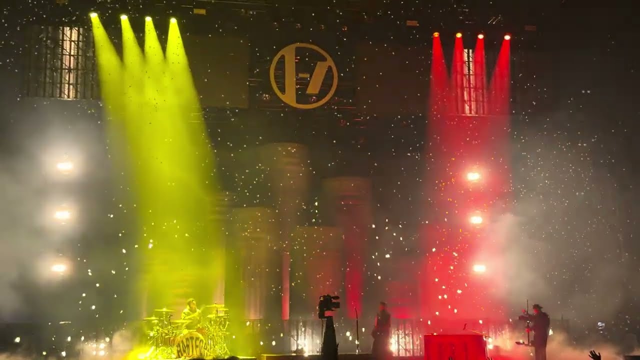 Twenty One Pilots - Jumpsuit (Live in Hartford, 9-30-25) (FULL SHOW PART 11) (4K HDR, HQ AUDIO)