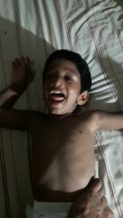 Shayden singing the Pamper Song