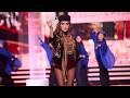 Maya Diab Asmar Ya Helo Live Performance